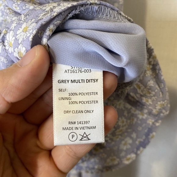 Astr Purple Floral Cold Shoulder Peplum Top - Picture 5 of 8